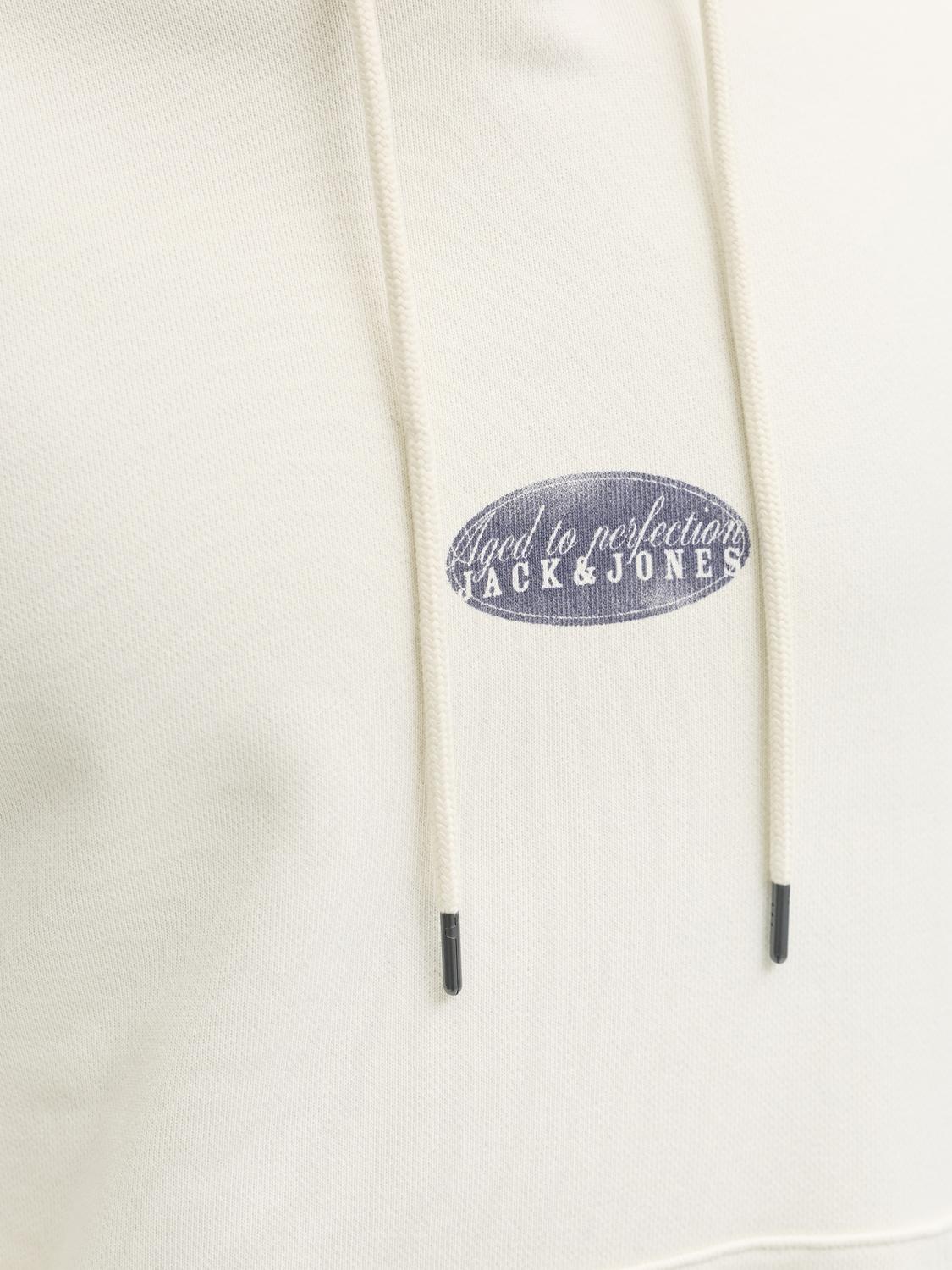 طباعة أمامية خفيفة علي هودي جاك آند جونز أبيض أنيق.
