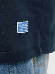 model_shot-detail