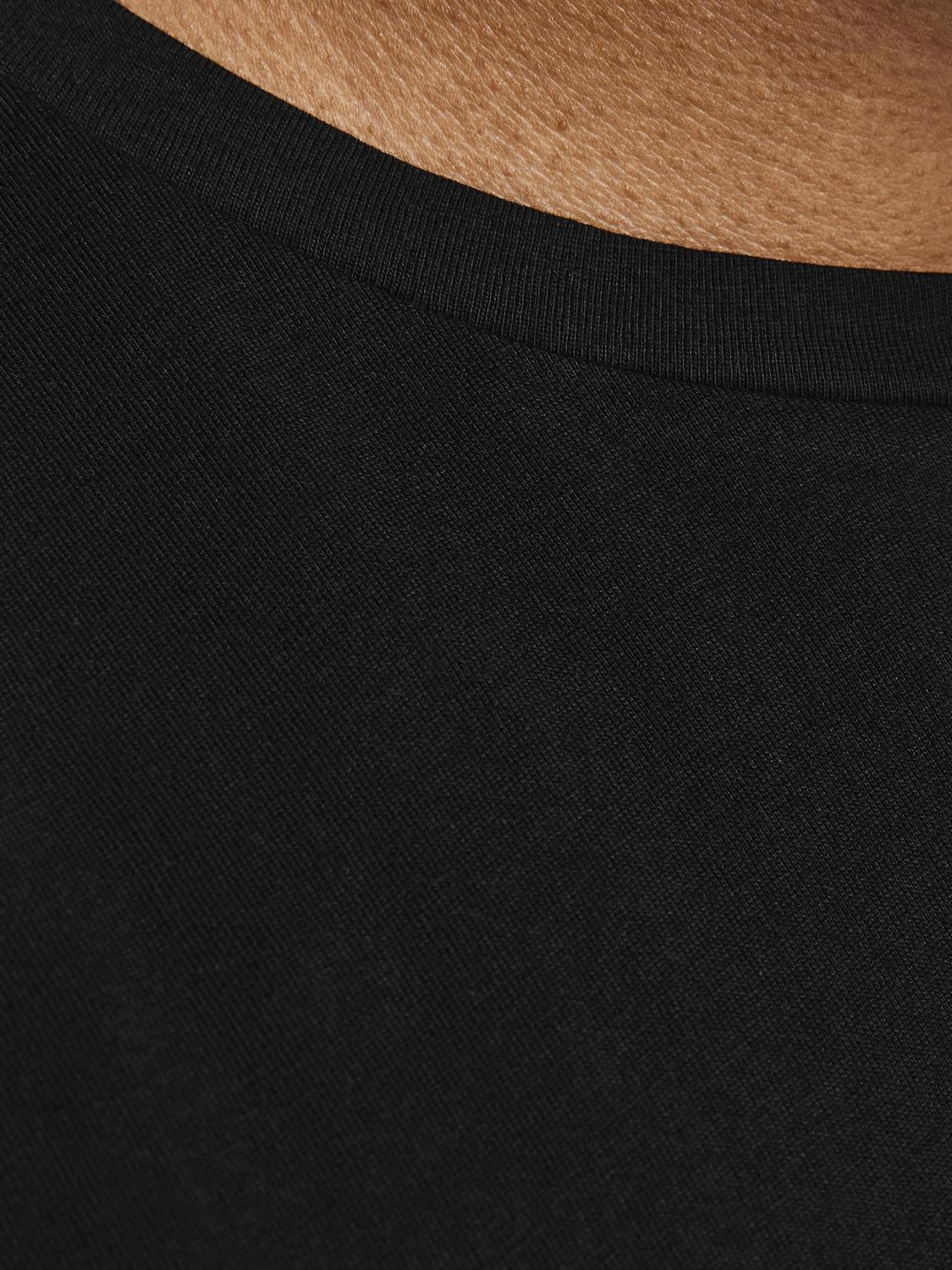 model_shot-detail
