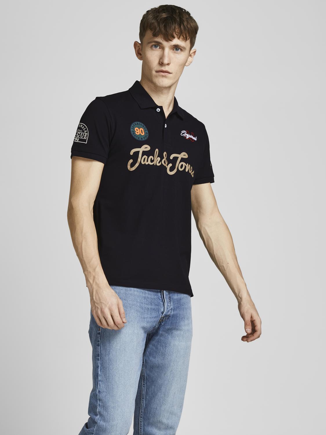 model_shot-front