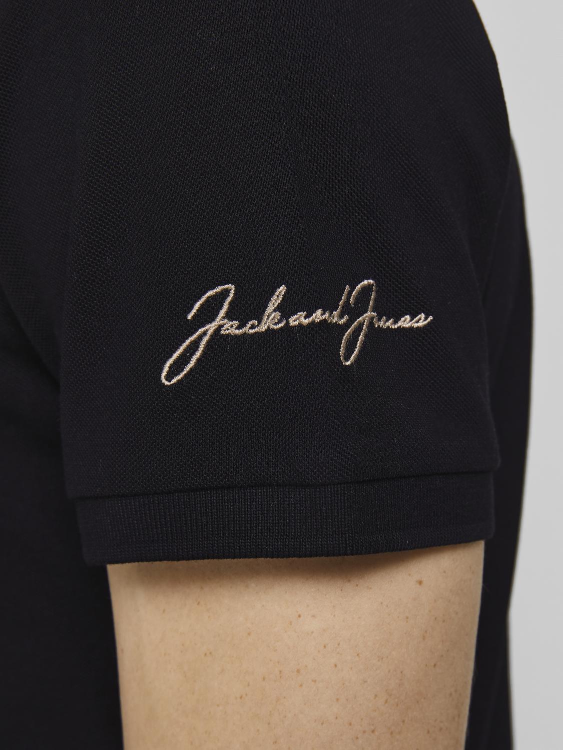 model_shot-detail