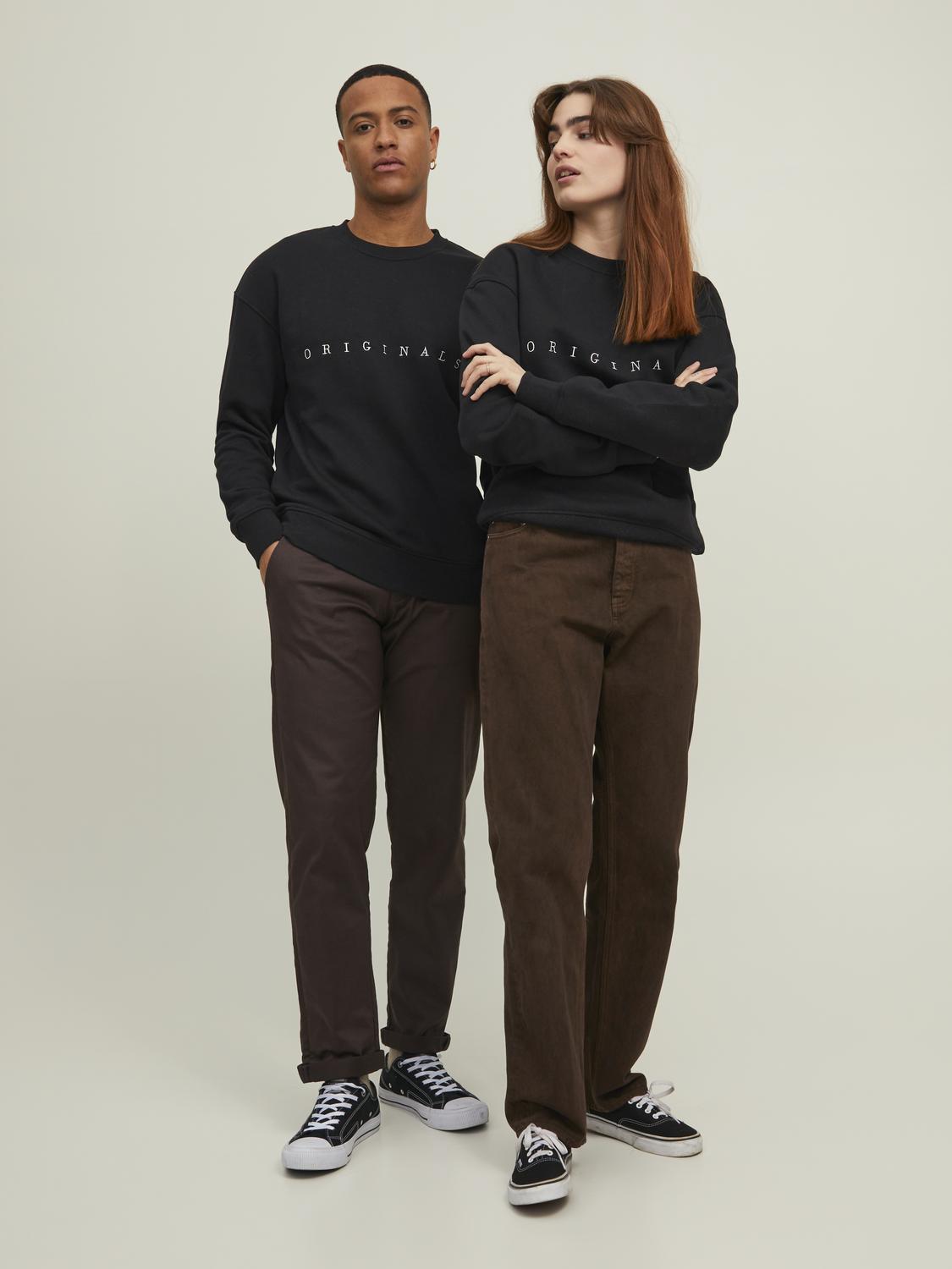 model_shot-front_full