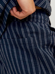 تصميم الجيوب الجانبية في شورت رجالي صيفي سكاي كابتن