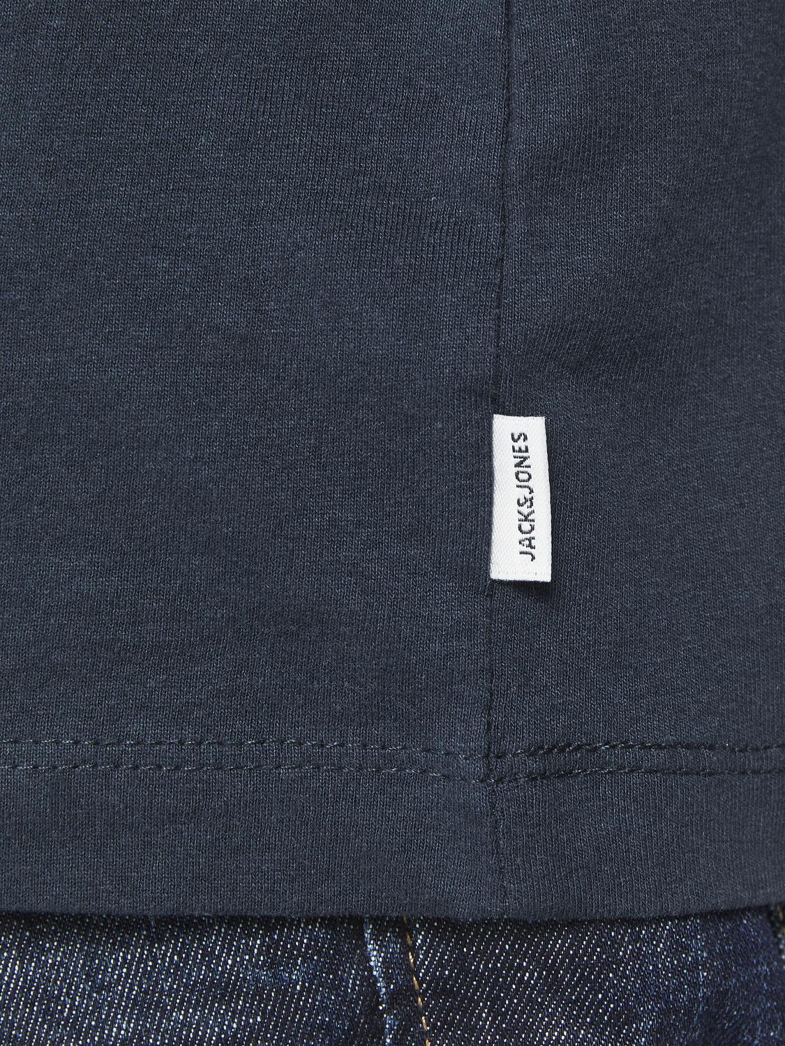 model_shot-detail