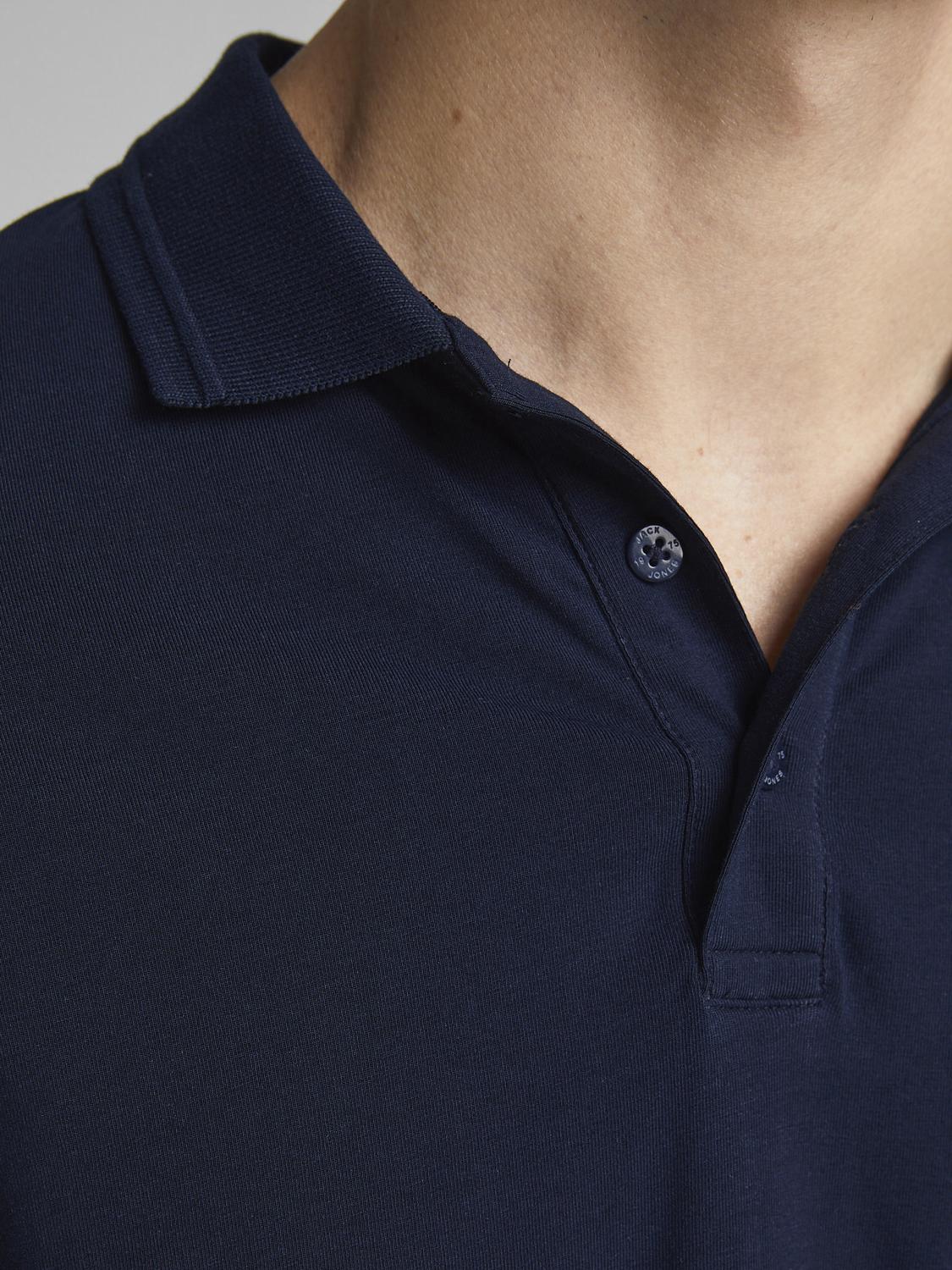 model_shot-detail