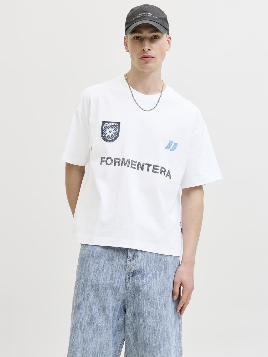 model_shot-front