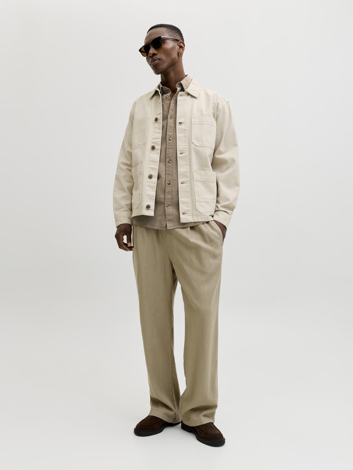 model_shot-front_full