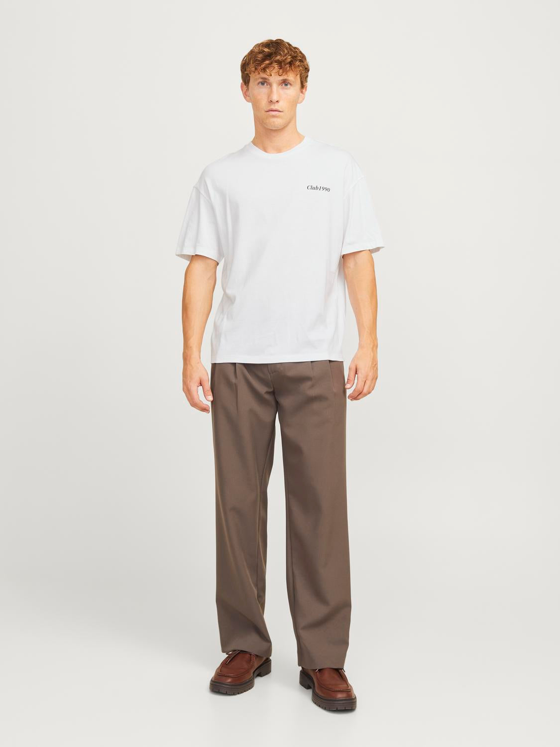 model_shot-front_full