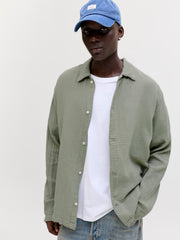 model_shot-creative