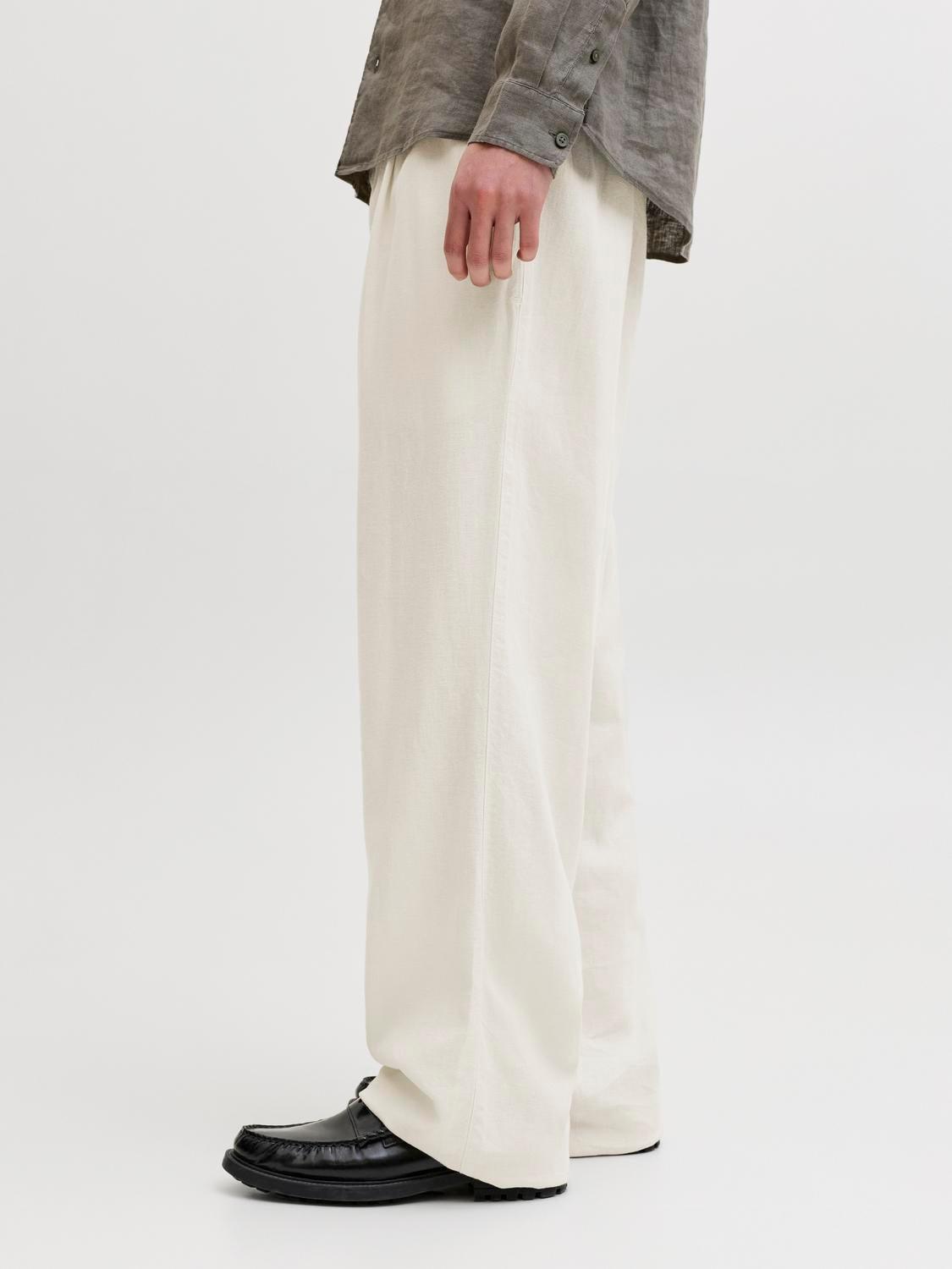 model_shot-detail