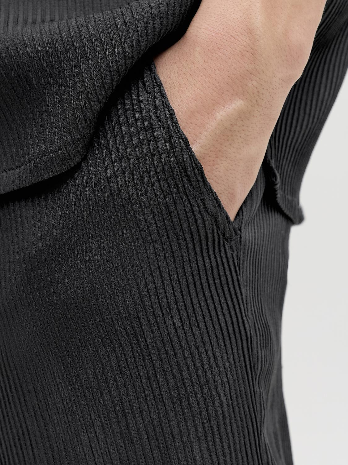 model_shot-detail