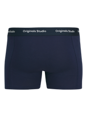 pack_shot-back