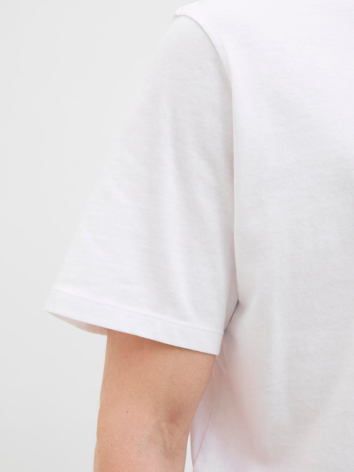 model_shot-detail