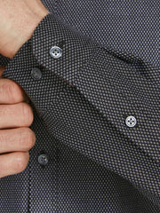 model_shot-detail