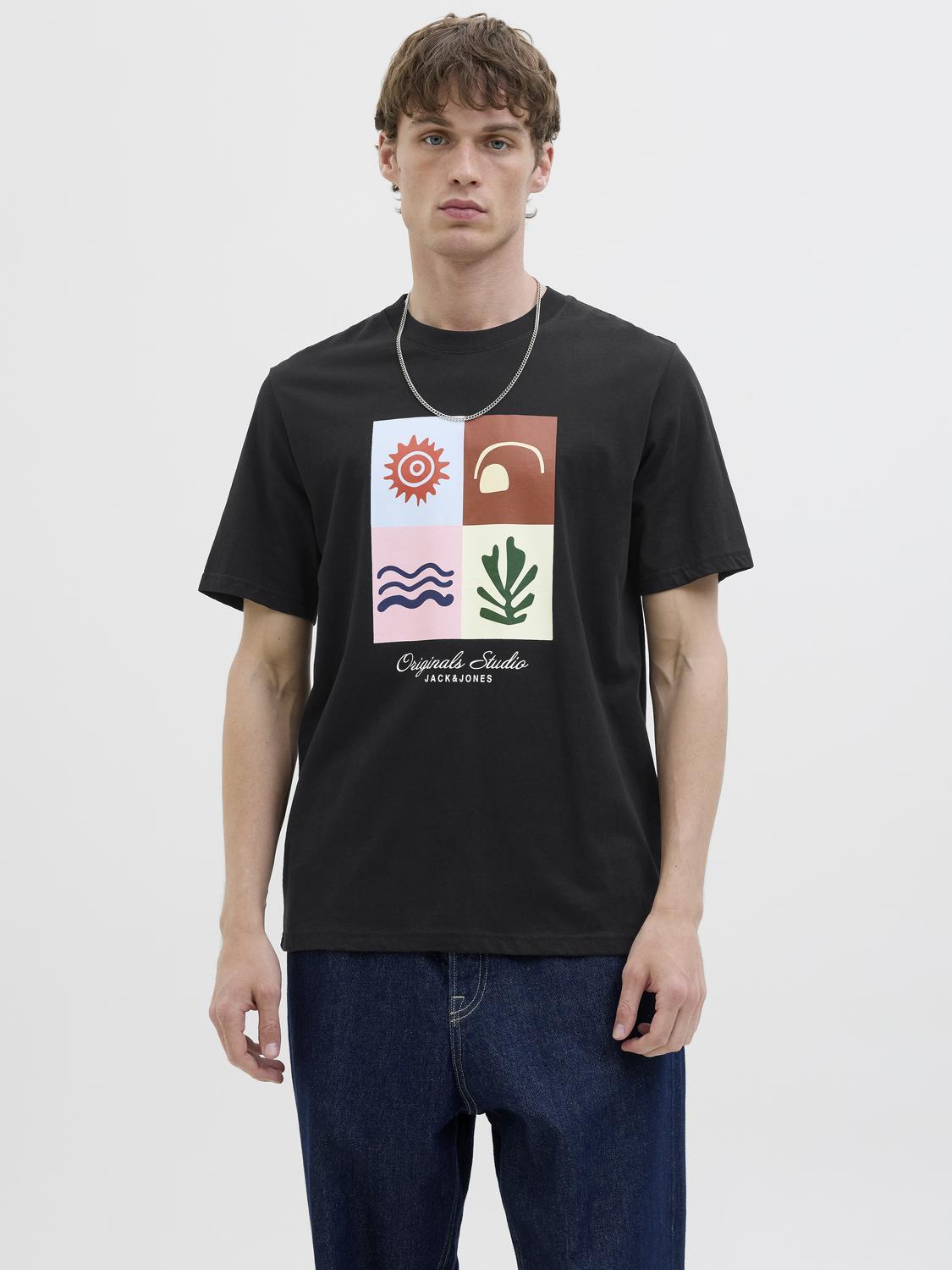 model_shot-front