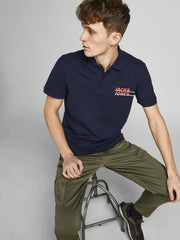model_shot-creative