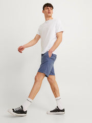 model_shot-creative