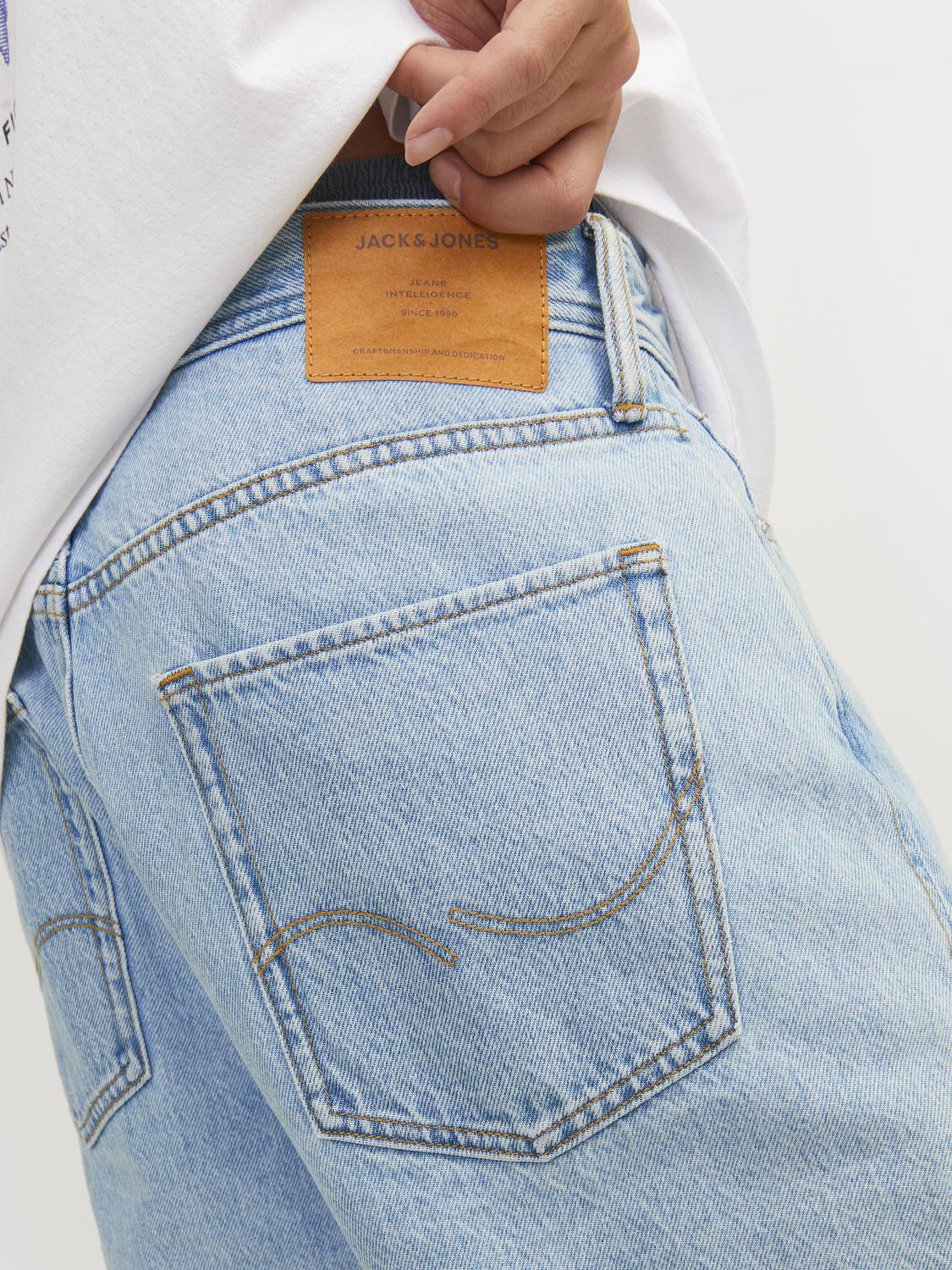 model_shot-detail
