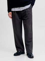 model_shot-front