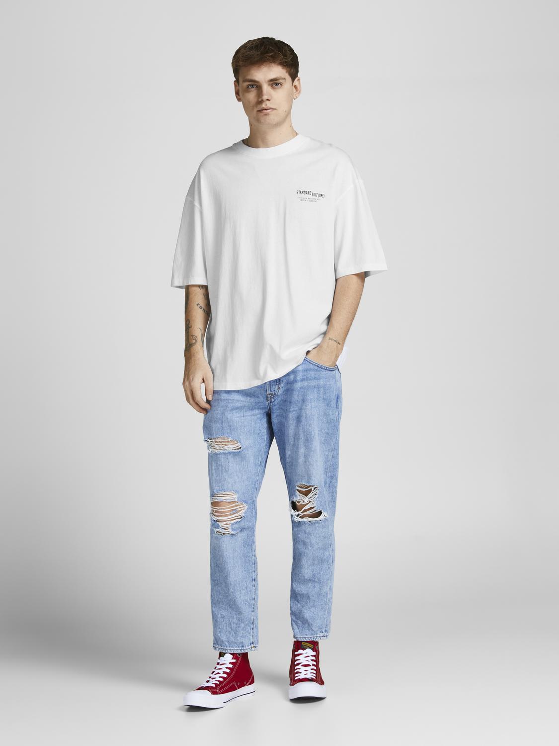 model_shot-front_full