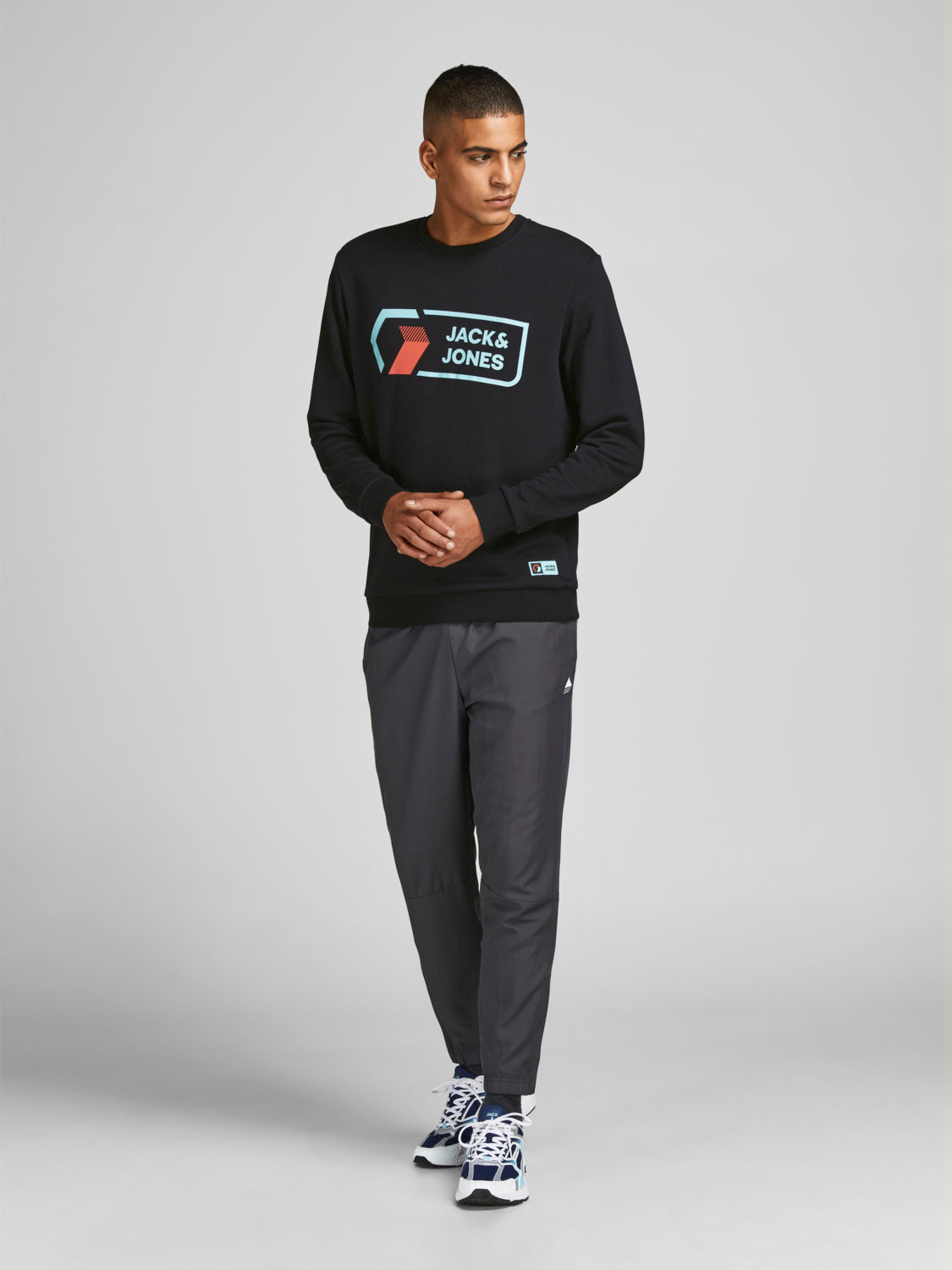 JCOLOGAN Sweat - Black