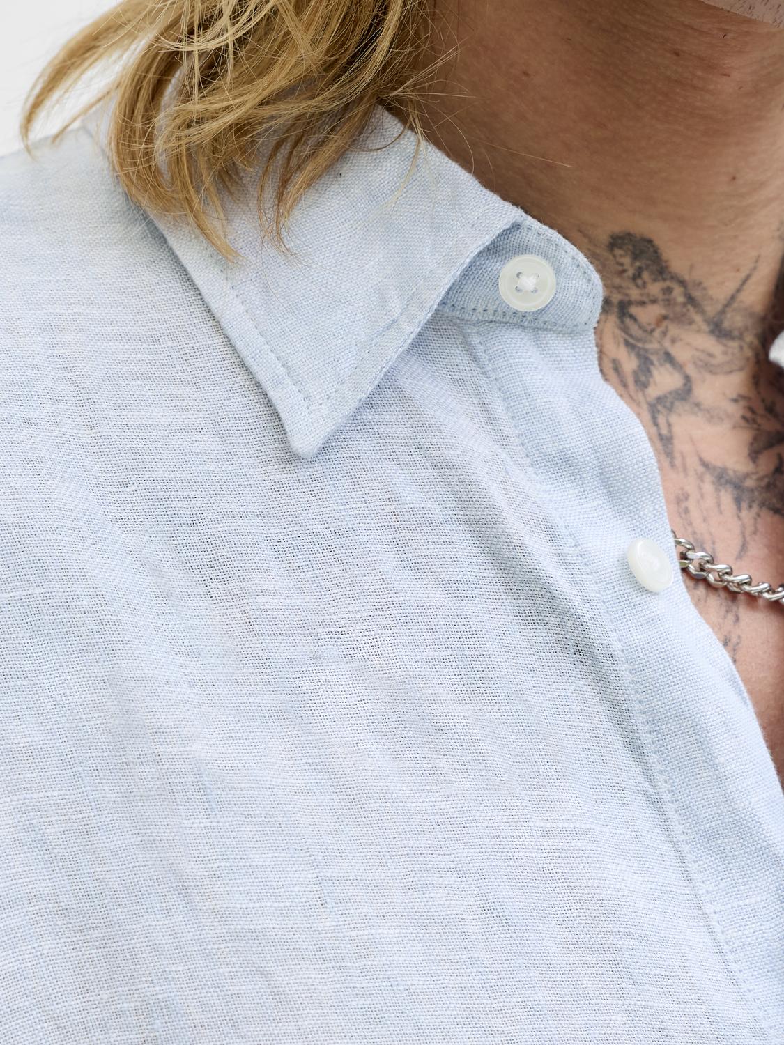 model_shot-detail