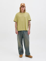 model_shot-front_full