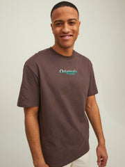 model_shot-creative