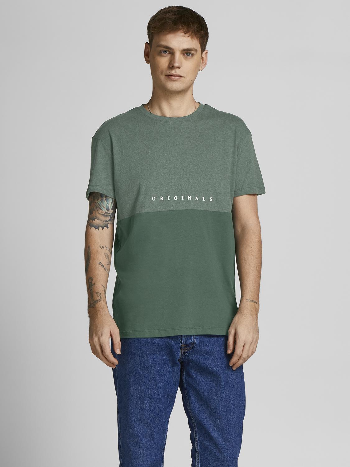 model_shot-front