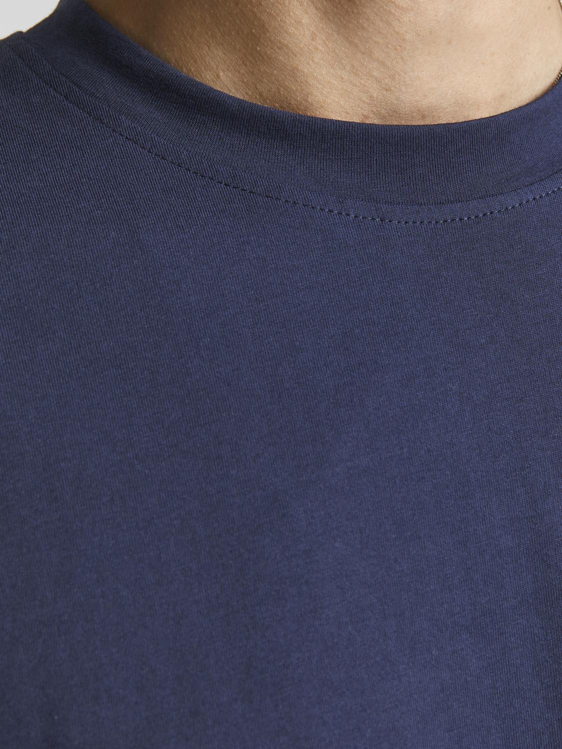 model_shot-detail