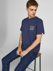model_shot-creative