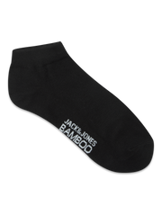 model_shot-front_full