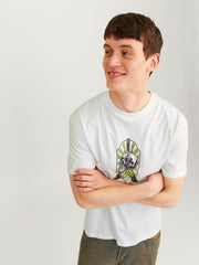 model_shot-creative