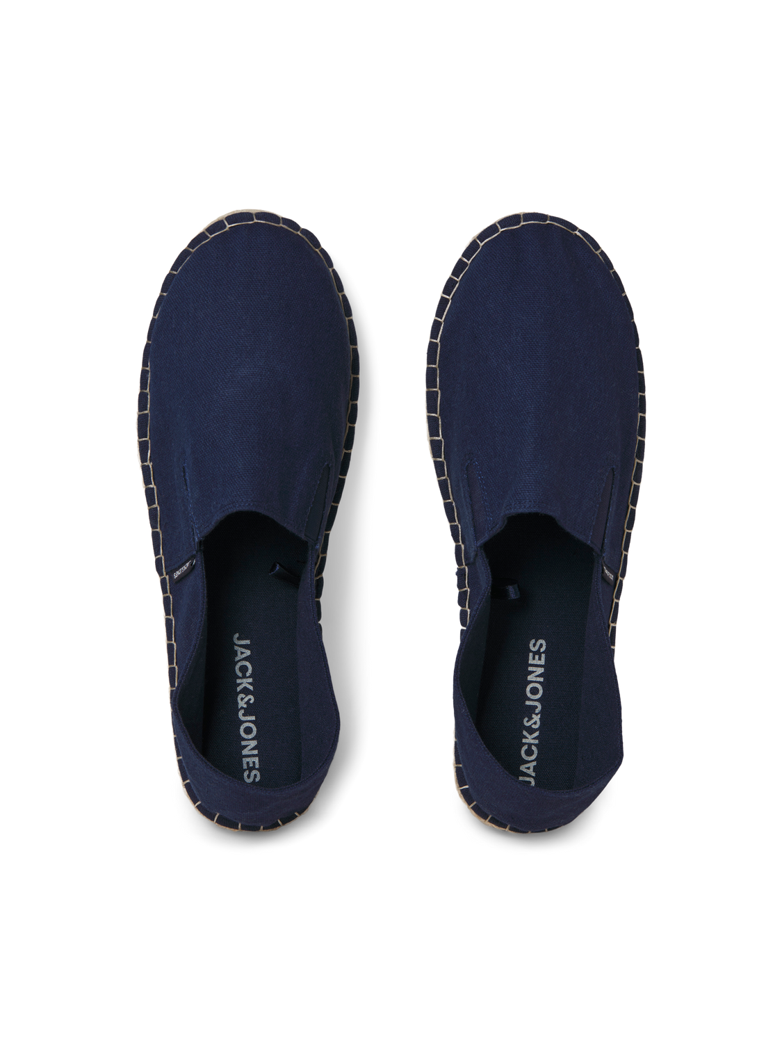 model_shot-front_full