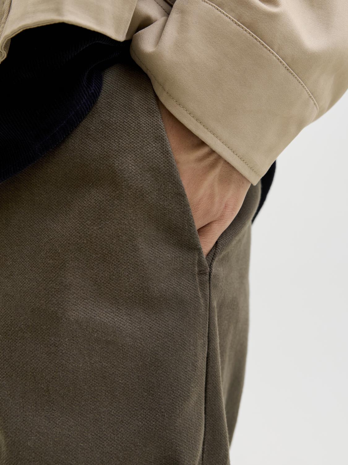 model_shot-detail
