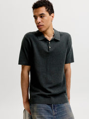 model_shot-creative