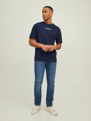 model_shot-front_full