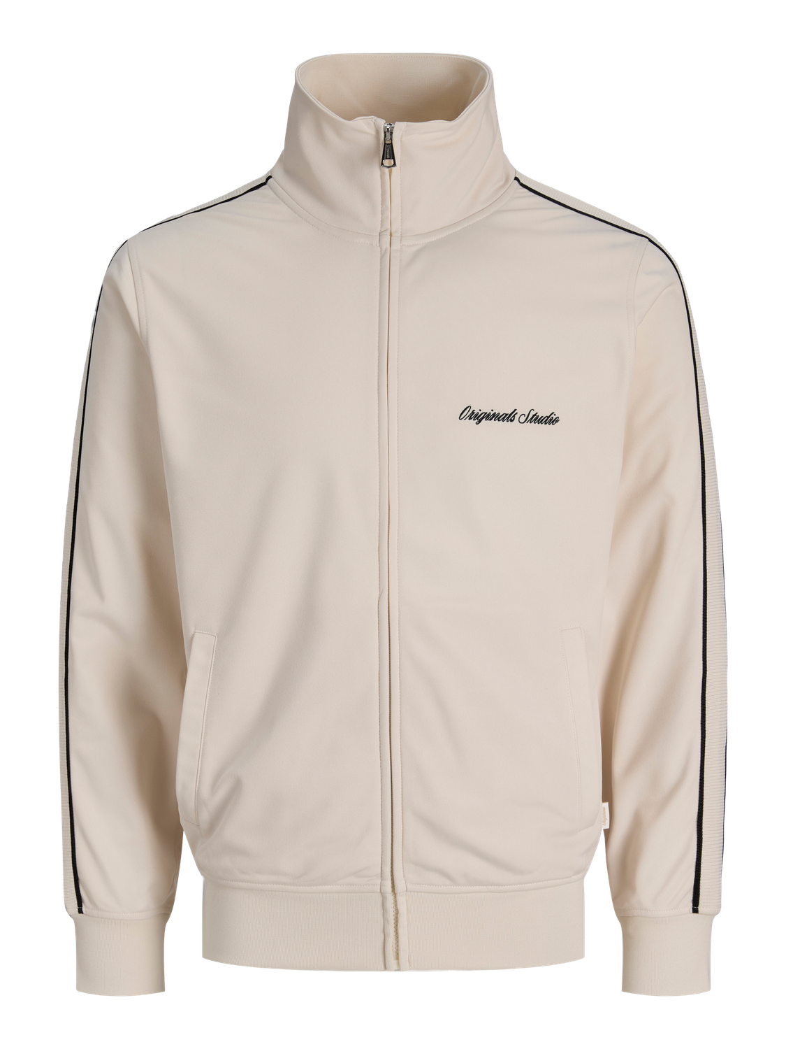 pack_shot-front