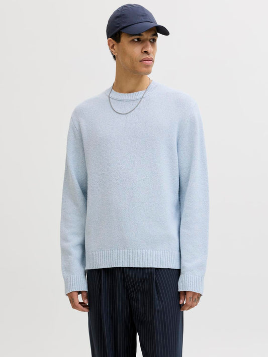 model_shot-front