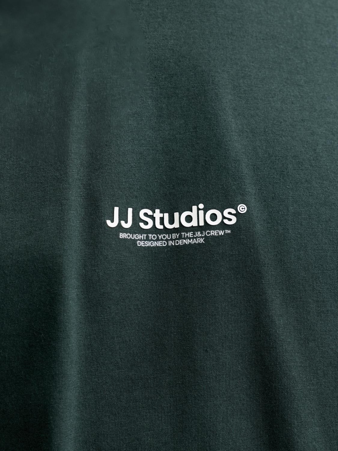 model_shot-detail