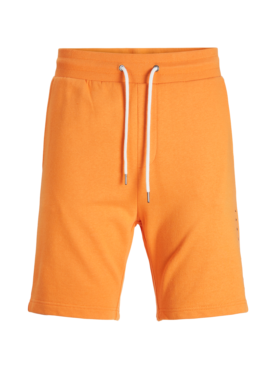 تفاصيل الخصر والأربطة في شورت JPSTFONT