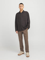 model_shot-front_full