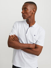 model_shot-creative