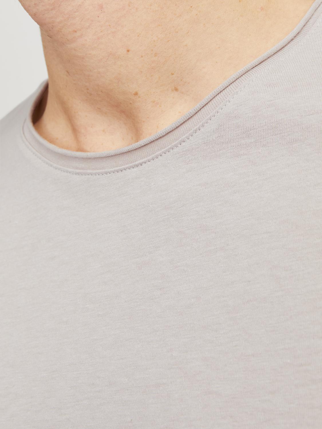 model_shot-detail