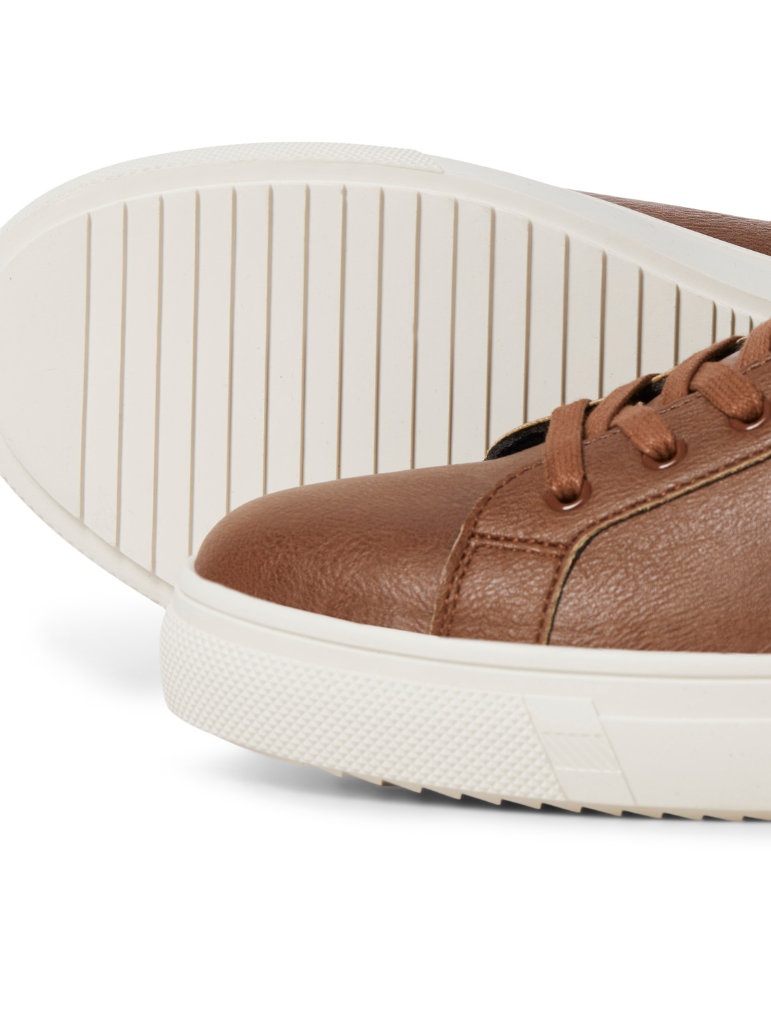 JFWBALE Sneakers - Cognac