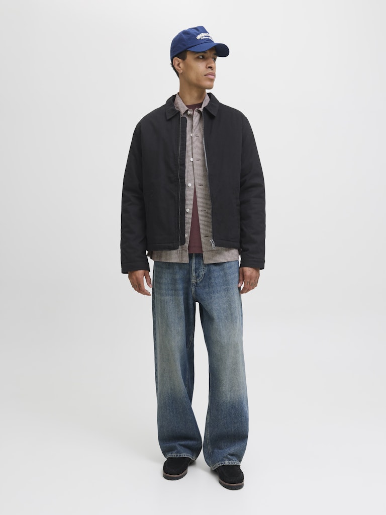 جاكيت إدوفير ووركر الجهة