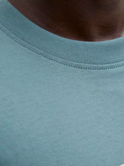 model_shot-detail