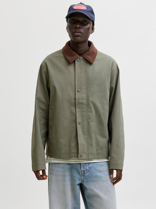 model_shot-front