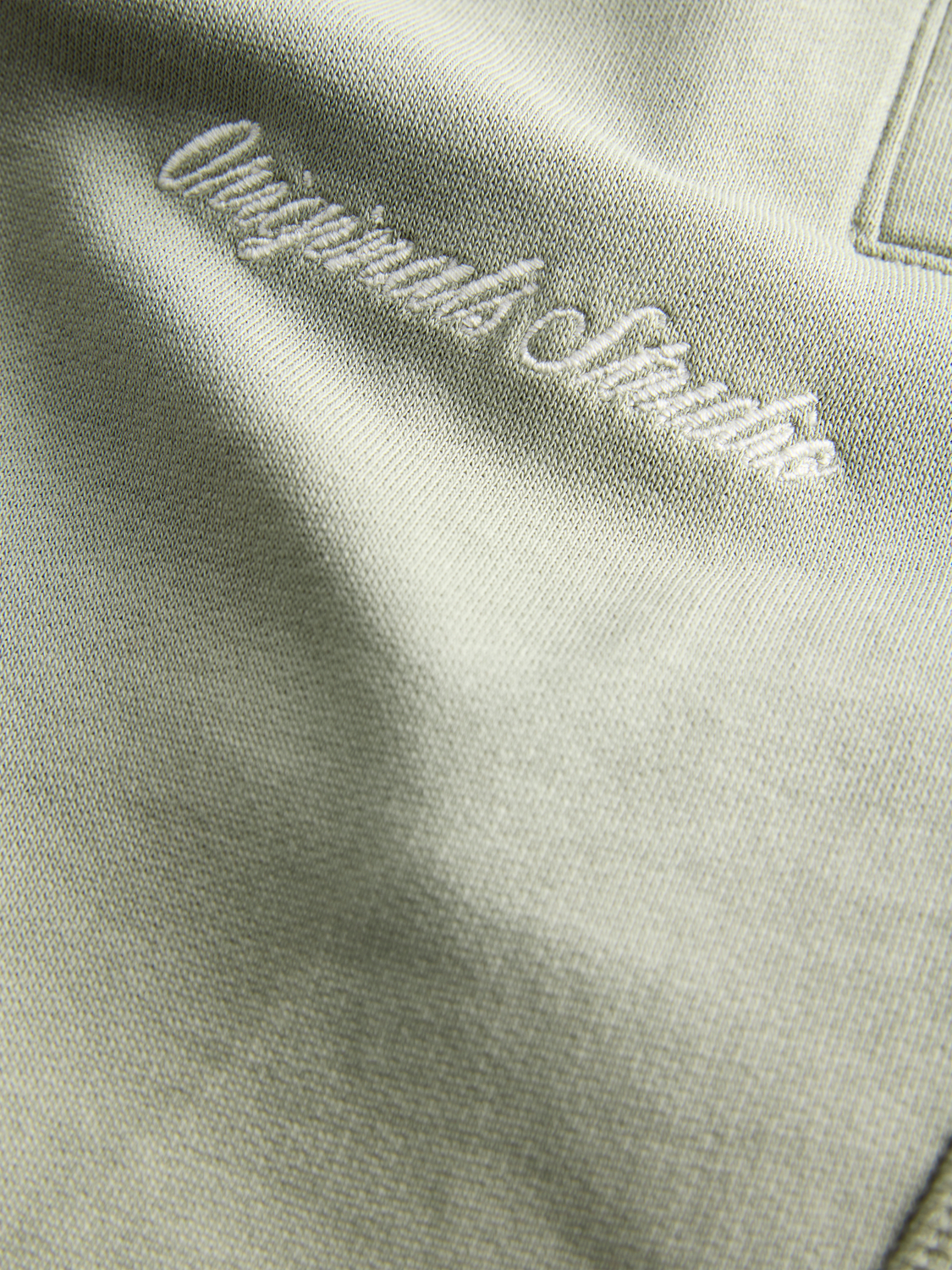 model_shot-detail
