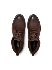 model_shot-front_full